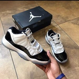 Jordan Shoes - Jordan Retro 11 concord 11 size 7(m) Jordan Shoes - Jordan Retro 11 concord 11 size 7(m)